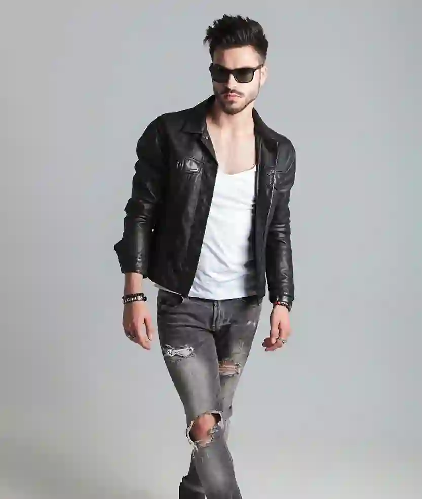 Home-6-collection-image-3